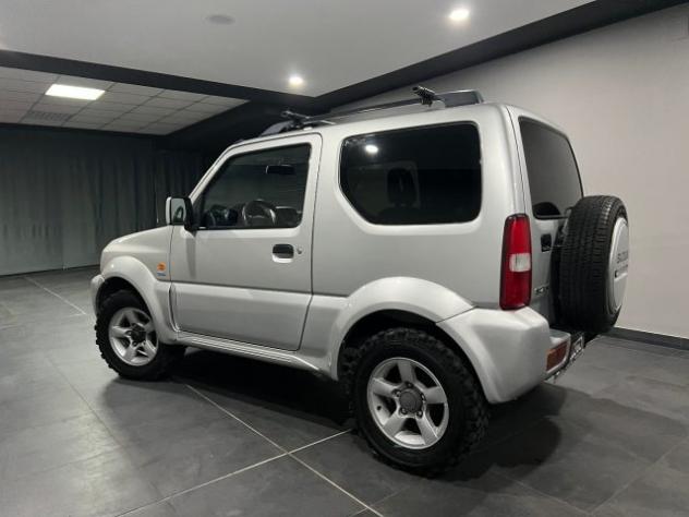 SUZUKI Jimny 1.5 DDiS cat 4WD JLX 86 CV rif. 23434361 - Foto 4