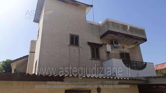 IMMOBILI-IMMOBILE RESIDENZIALE-via Cavallucci Marini n. 8