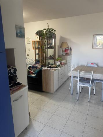 BOTTEGA VENDESI APPARTAMENTO CON DUE CAMERE E GARAGE DOPPIO - Foto 6