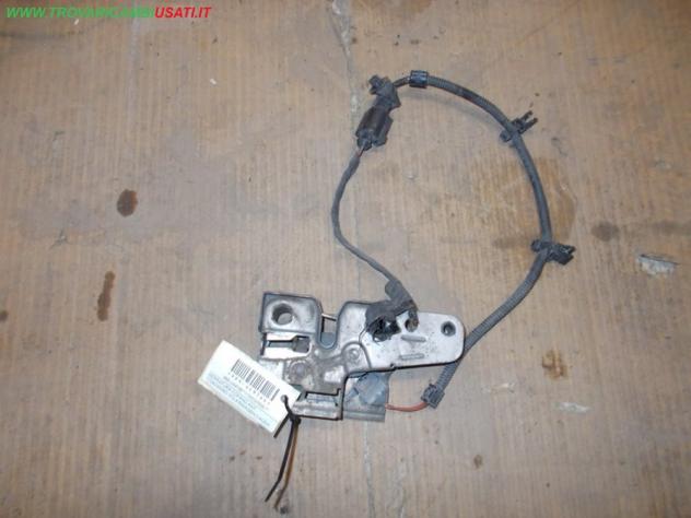 SERRATURA COFANO ANT. 1T0823509D VOLKSWAGEN CADDY (2K)  Carrozzeria  Lamierati esterni  Cofano  Serratura cofano VOLKSWAGEN - CADDY - 01-02-2004 - 01-