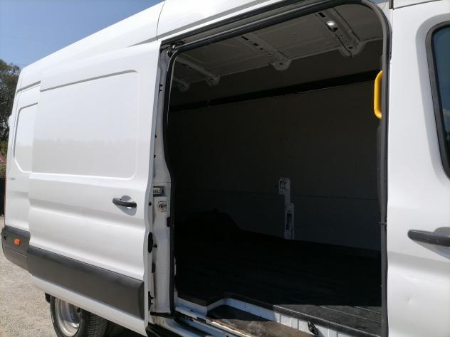 Ford Transit 350 tr.post. 2.0 tdci MHEV 170cv jumbo trend L4H3 E6.2 - Foto 8