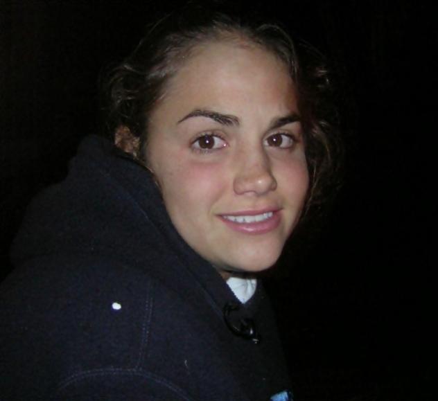 Donna di Patern. Fisico Normale Tel:
