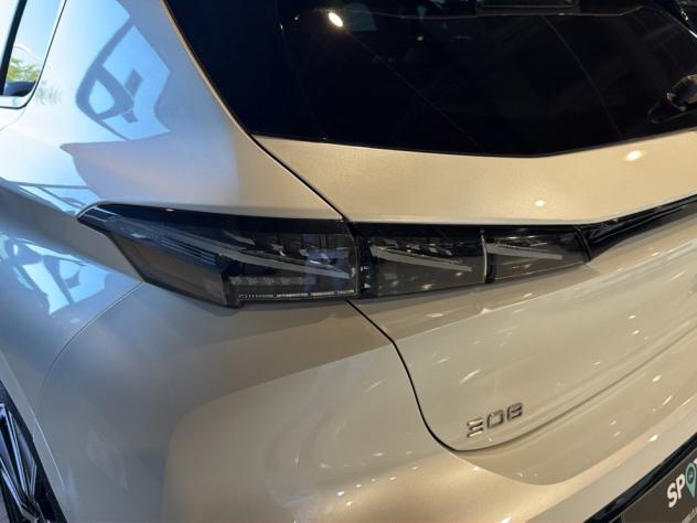 Peugeot 308 GT 130cv EAT8 S&S aut. TETTO PANORAMICO APRIBILE - Foto 10