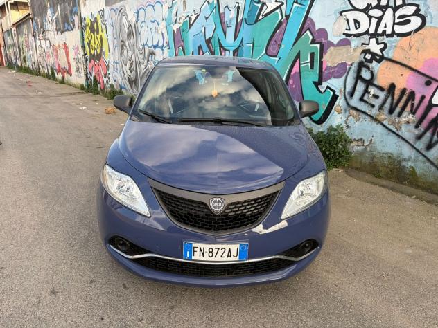Lancia Ypsilon 1.2 benzina come nuova
