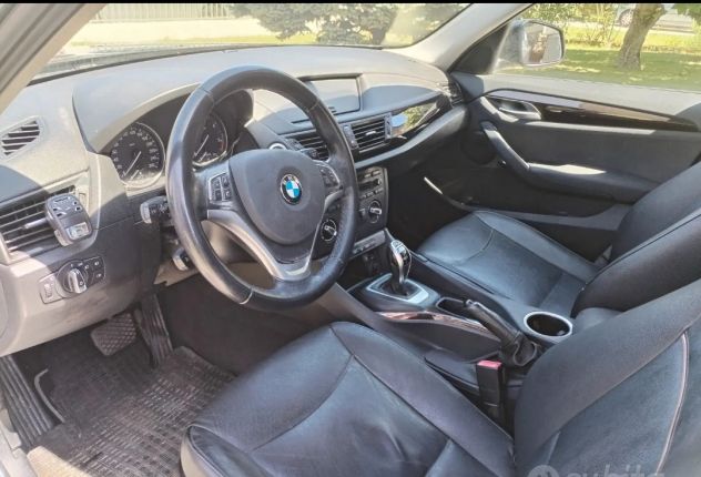 BMW X1 xDrive 18d X Line Automatica_Pelle - Foto 4