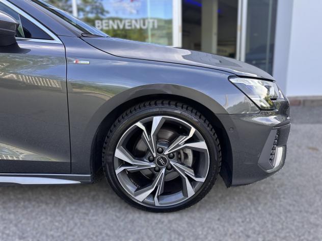 Audi A3 SPB 40 TDI quattro S tronic line edition - Foto 9