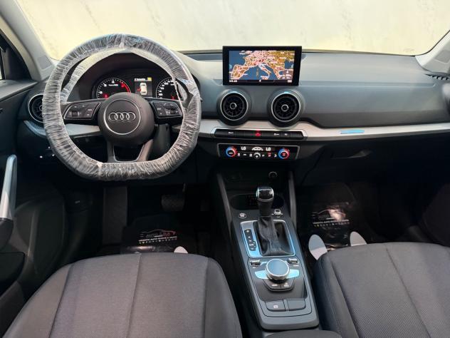 Audi Q2 35 TDI S tronic Identity Black - Foto 8