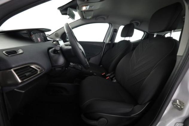 LANCIA Ypsilon Ypsilon 1.0 FireFly 5 porte S&S Hybrid Gold rif. 23814672 - Foto 2