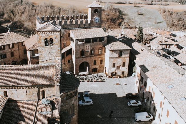 Cameriera di sala Enoteca Castell'Arquato