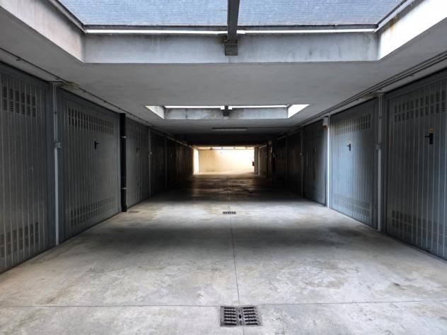 Garage / Posto Auto in affitto a Collegno - Foto 4