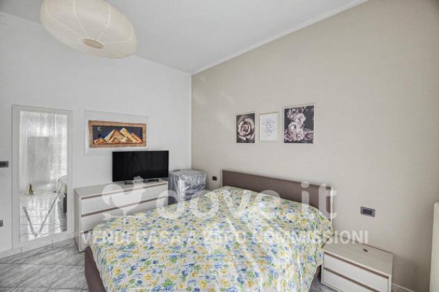 Appartamento di 85 m² con 3 locali e box auto in vendita a Luino - Foto 13