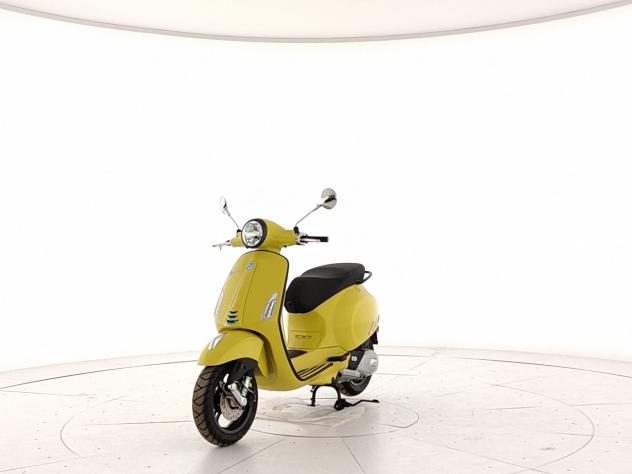 Vespa 125 S VESPA PRIMAVERA 125 S FL E5+ GIALLO