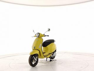 Vespa 125 S VESPA PRIMAVERA 125 S FL E5+ GIALLO