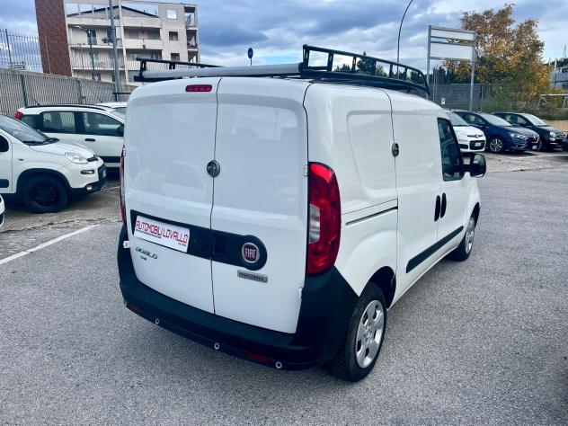 Fiat Doblo Dobl1.6 MJT 105CV PC-TN 2018 - Foto 6