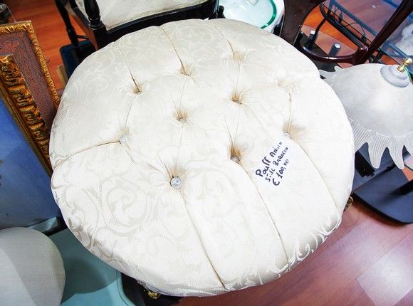 Pouf Imbottito Stile Barocco – 24458 - Foto 2