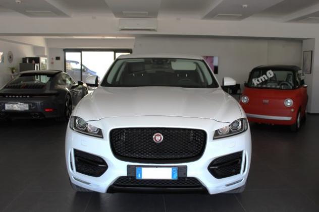 JAGUAR F-Pace 2.0 D 180 CV R-Sport Automatica rif. 24035133 - Foto 8