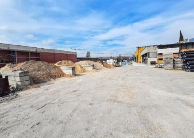 Immobile in asta di 2 m² con più di 5 locali in vendita a Gubbio - Foto 11