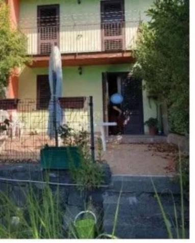 Immobile in asta di 164 m², box auto in vendita a Giardini-Naxos - Foto 9