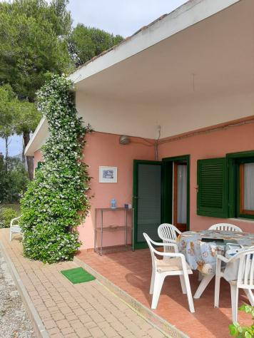 VILLA di 4 vani e di 70 mq (PORTOFERRAIO) rif. 108_15