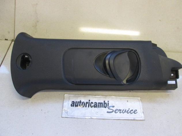 735345907 RIVESTIMENTO MONTANTE CENTRALE DESTRO LANCIA YPSILON 1.3 D 51KW 5M 3P (2005) RICAMBIO USATO