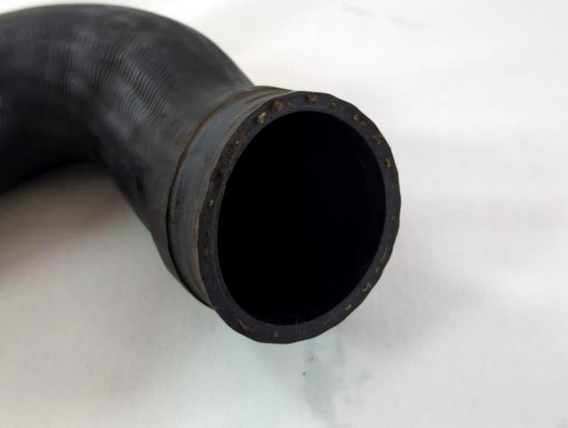 3C0145834M MANICOTTO ALTAPRESSIONE INTERCOOLER VOLKSWAGEN PASSAT SW 2.0 D 103KW 6M 5P (2006) RICAMBIO USATO - Foto 2