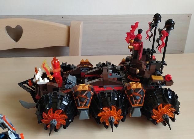 LEGO NEXO KNIGHTS 70321 - Foto 8
