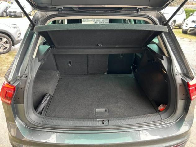 VOLKSWAGEN Tiguan 2.0 TDI SCR DSG Business BlueMotion Technology rif. 23917251 - Foto 5