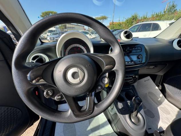 SMART ForTwo 1.0cc 71cv AUTOMATICA CRUISE CONTROL rif. 24208909 - Foto 5