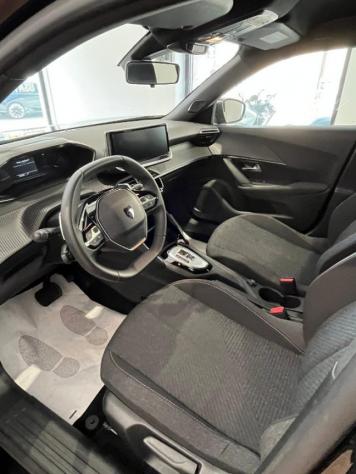 PEUGEOT 2008 Hybrid 136 e-DCS6 Style rif. 23996033 - Foto 10