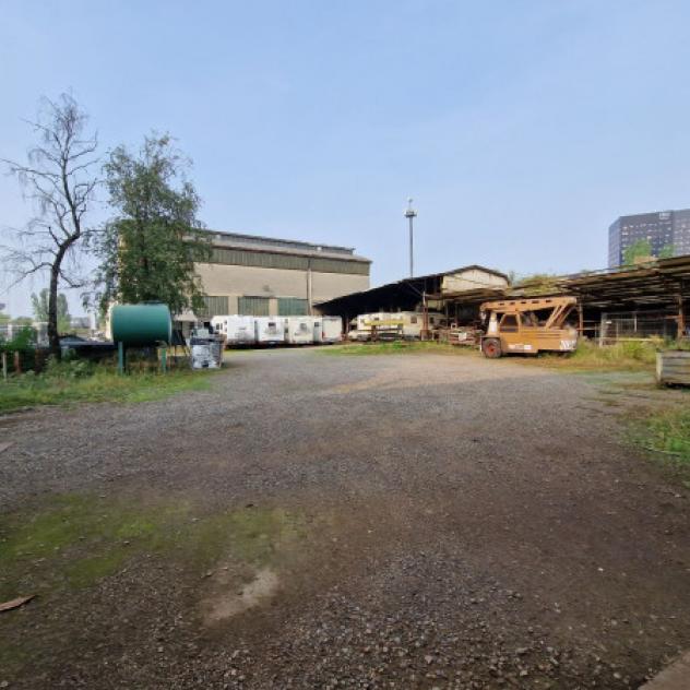 Immobile di 1540 m² con più di 5 locali in vendita a Pero - Foto 6