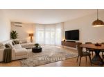 Appartamento di 190 m² con 5 locali e box auto doppio in vendita a Milano