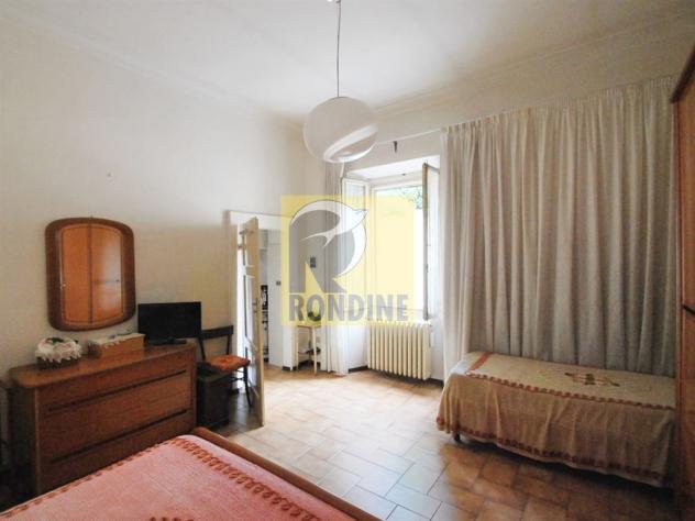 Casa indipendente cielo/terra, abbinata ai lati, attualmente divisa in 2 unità - Foto 6