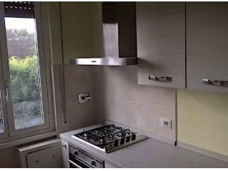 GARBATELLA BILOCALE ARREDATO CON BALCONE