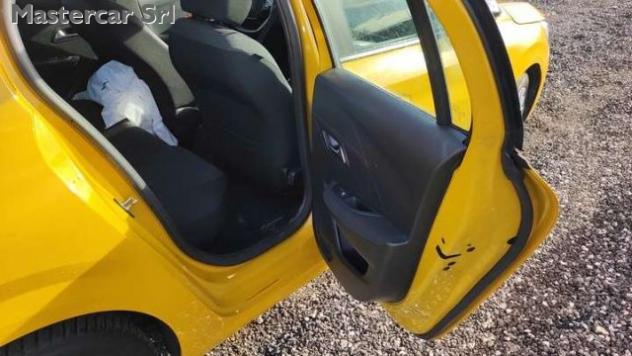 PEUGEOT 208 Neopatentati 1.2 Active Pack s tg GP166ML rif. 24016038 - Foto 10