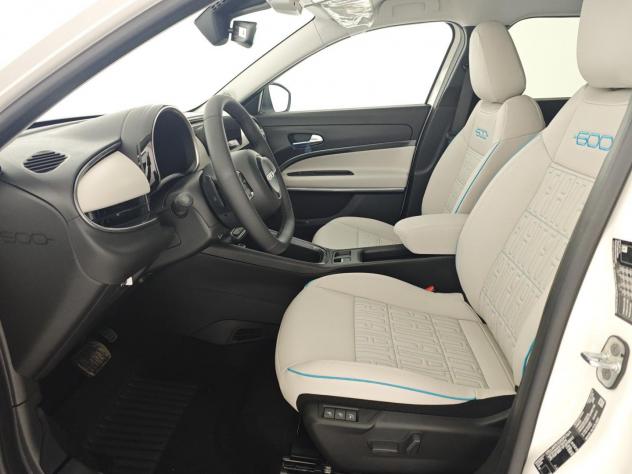 FIAT 600 Hybrid 110 CV DCT MHEV La Prima - Foto 10
