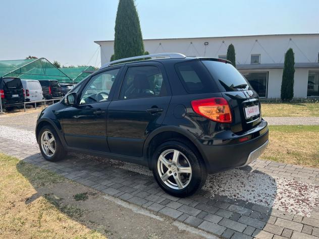 FIAT Sedici 2.0 MultiJet 16v 135cv DPF Emotion 4x4 - Foto 2