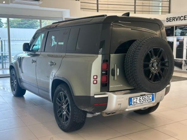 LAND ROVER Defender 110 3.0D I6 200 CV AWD Auto S rif. 24171743 - Foto 5