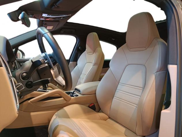 Porsche Cayenne Coupè 3.0 V6 E-Hybrid - Foto 10