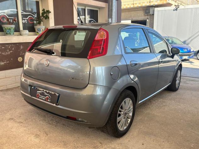 FIAT - Grande Punto - Foto 5