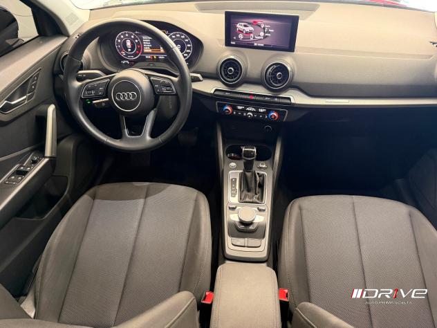 AUDI Q2 Q2 35 TFSI S tronic Admired - Foto 9