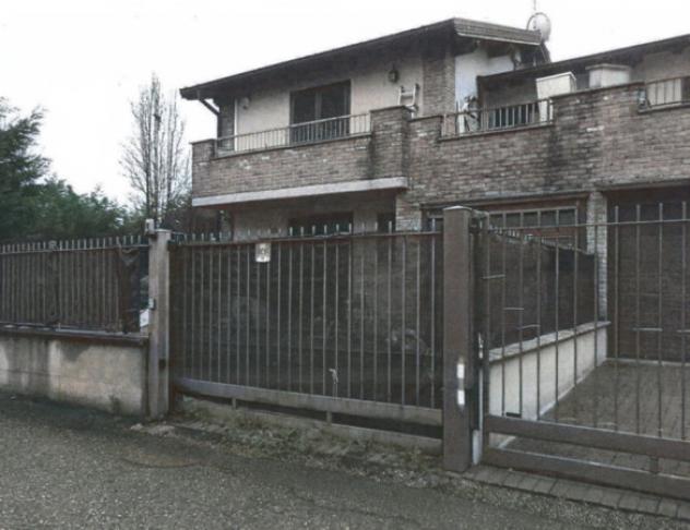 Immobile in asta di 145 m², box auto in vendita a Caselle Lurani - Foto 4