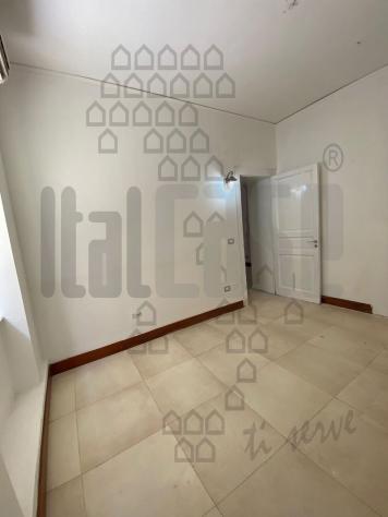 APPARTAMENTO di 7 vani e di 180 mq (MESSINA) rif. 2LS17158 - Foto 10