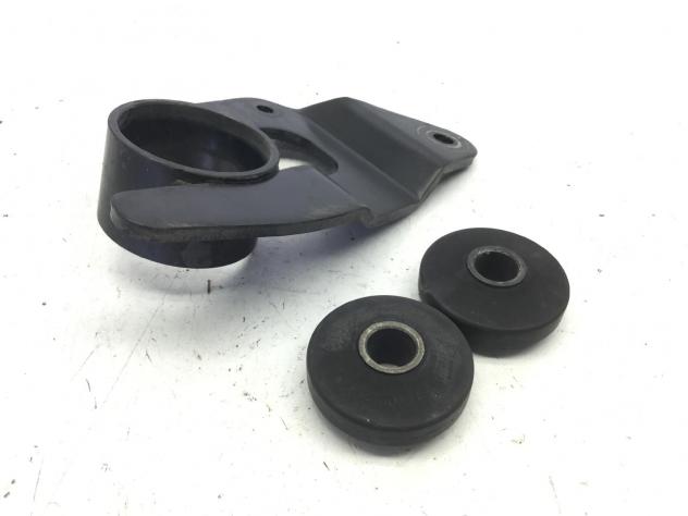 PIAGGIO LIBERTY IGET ABS 125 STAFFA SUPPORTO SILENT BLOCK 2015 2019 MA4100