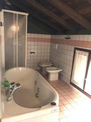 Rustico / Casale di 600 m² con più di 5 locali e box auto in vendita a Carpi - Foto 14