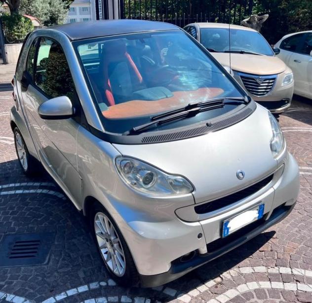 SMART Fortwo 1000 52 kW coupé limited one - Foto 4
