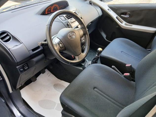 TOYOTA Yaris 1.3 5 porte Sol rif. 23887173 - Foto 4