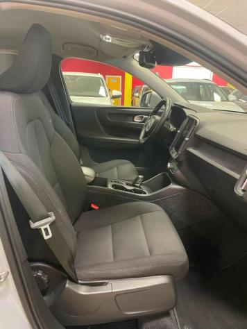 VOLVO XC40 D3 AWD Geartronic*NAVI/TELC/PDC* rif. 23826098 - Foto 10