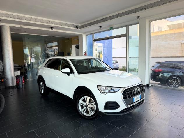 Audi Q3 35 TDI quattro S tronic - Foto 2