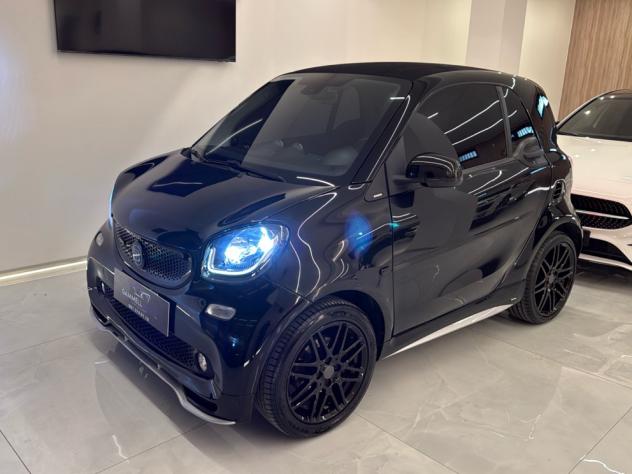 smart fortwo 90 0.9 66kW TURBO passion ALLESTIMENTO BRABUS - Foto 6