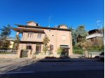 Villa di 450 m² con 4 locali e box auto doppio in vendita a Carpi